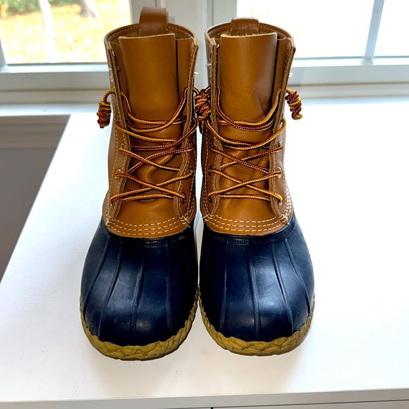 L.L. Bean Women’s Bean Boots Excellent Condition - Picture 6 of 8